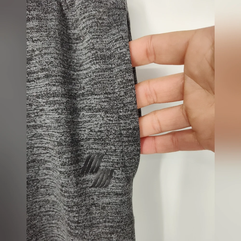 The Children's Place Active Gray Sweatpants Youth Large, 10/12
